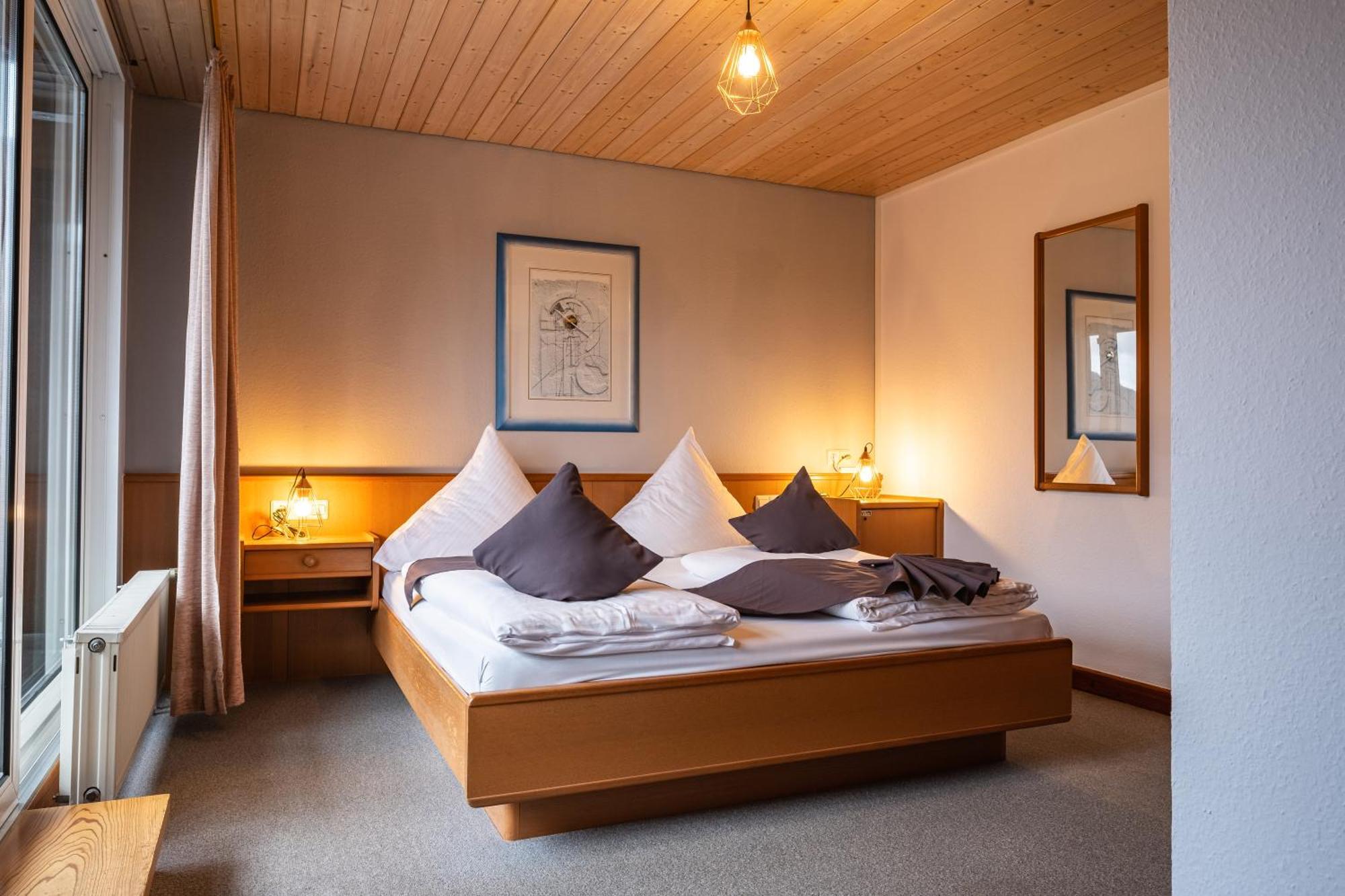 Mike'S Mosel Lodge Treis-Karden Exterior foto